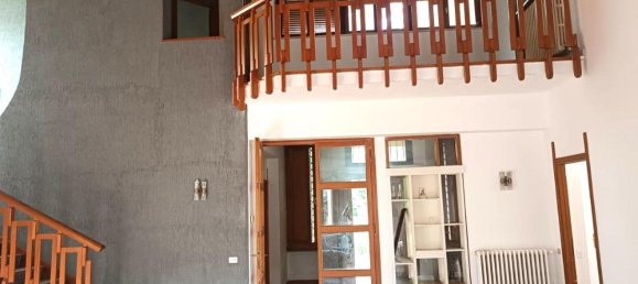 10-Zimmer Villa in Castelnuovo di Garfagnana, Italy, Nr. 129802 11