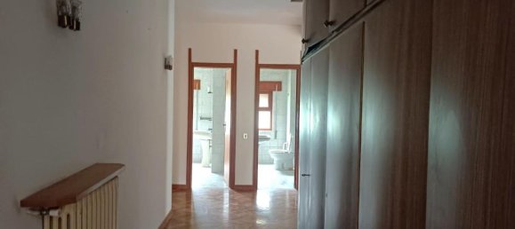 10-Zimmer Villa in Castelnuovo di Garfagnana, Italy, Nr. 129802 16