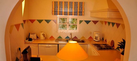 11 bedrooms Hotel in Canico, Portugal No. 127815 36