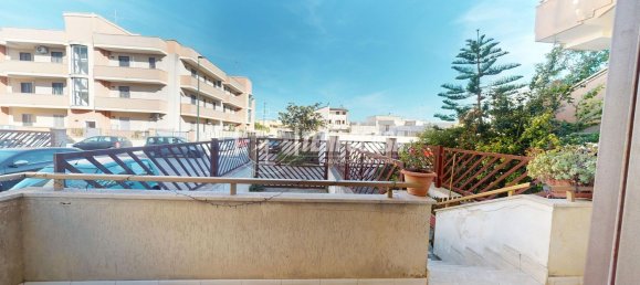 4 rooms Duplex in Lizzanello, Italy No. 197239 4