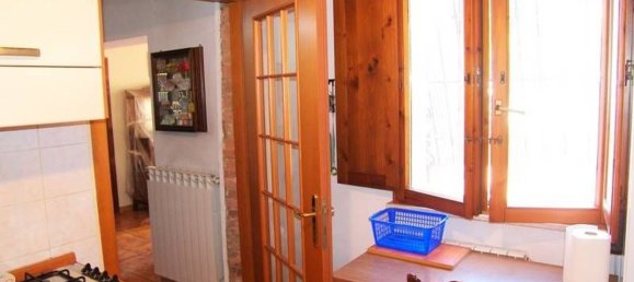 12-salle Maison à Torrita di Siena, Italy No. 218623 10