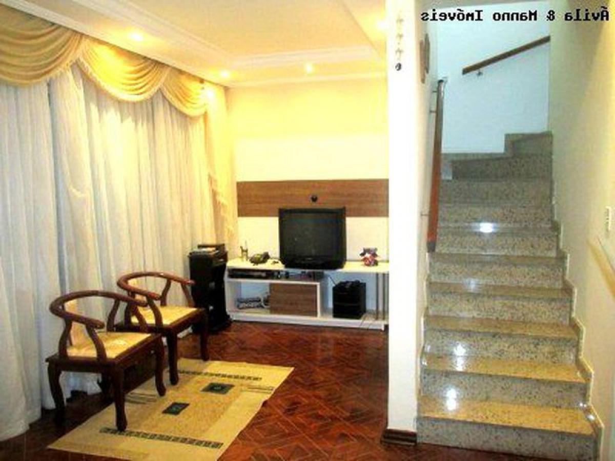 Casa de 4 dormitorios en Sao Paulo, Brazil No. 598629