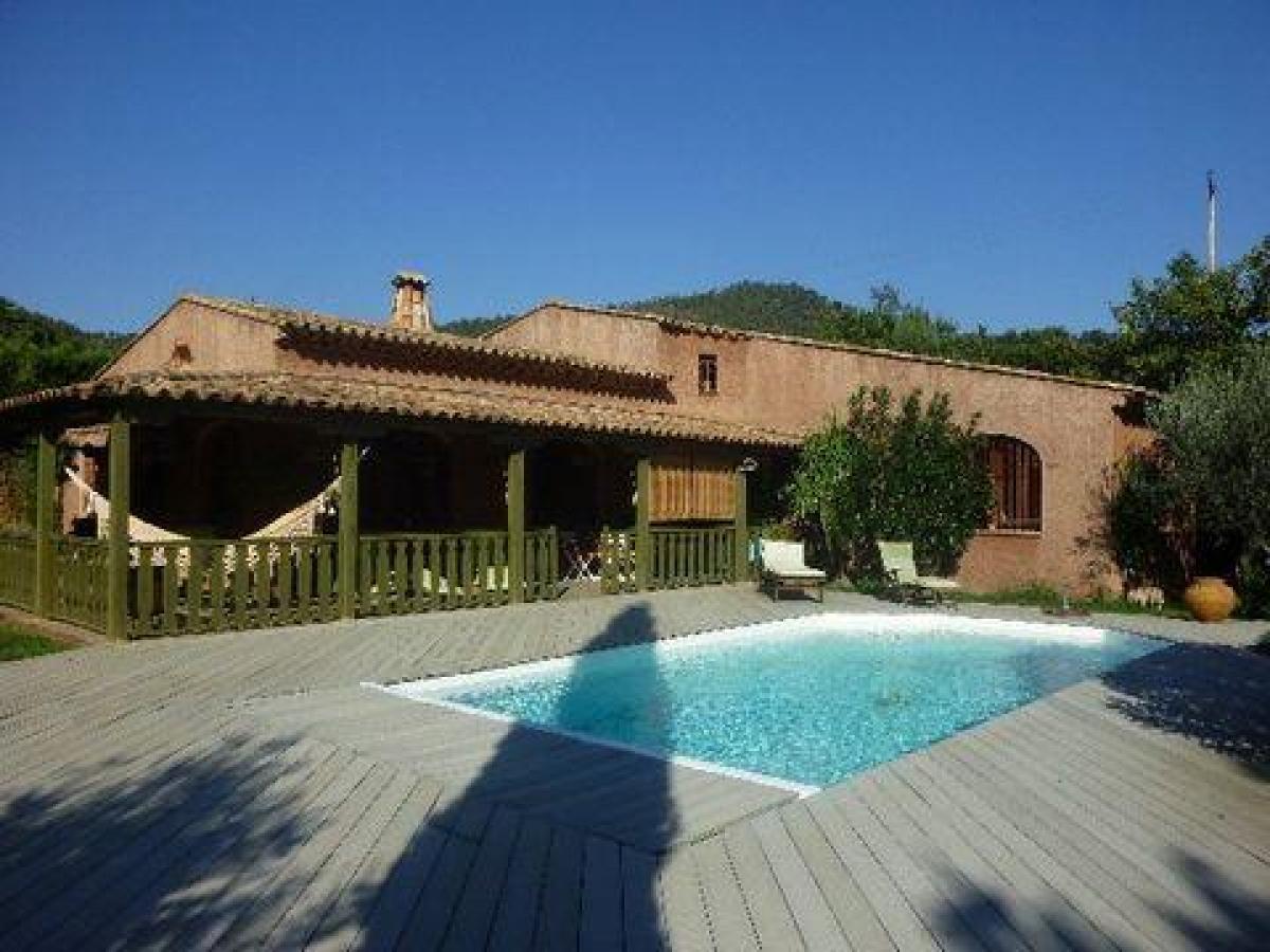 Casa T2 em Grimaud, France N.º 4324