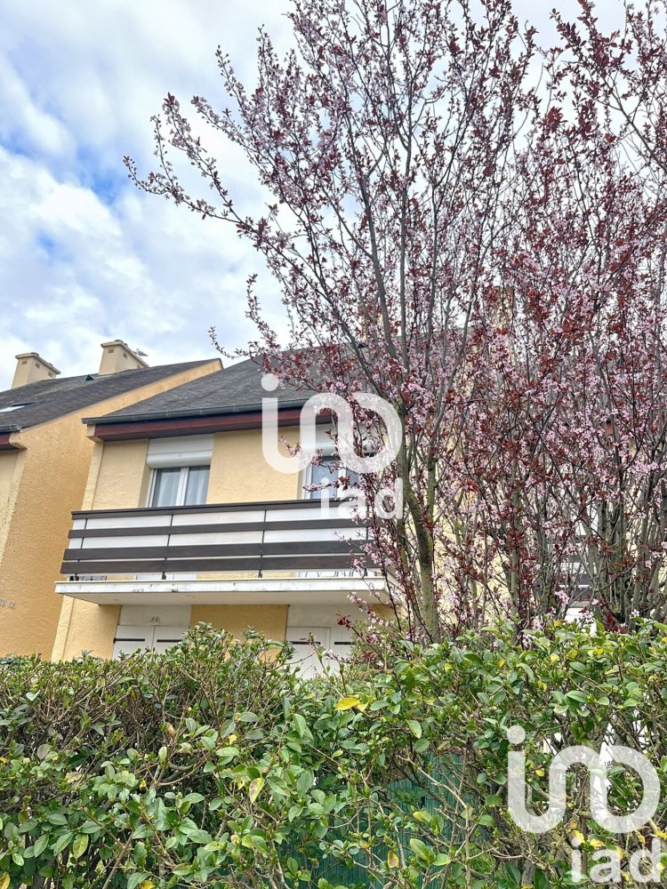 2-salle Appartement à Courseulles-sur-Mer, France No. 193323