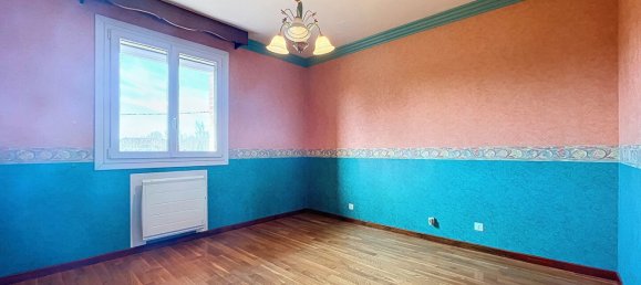 3 bedrooms House in Ain, France No. 208111 12