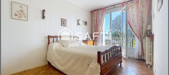 5 bedrooms House in Nantes, France No. 288844 4