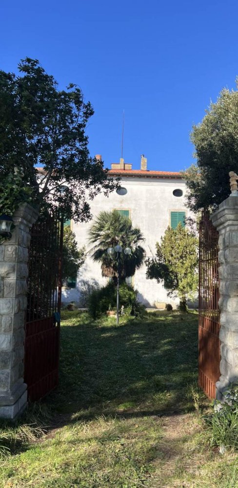 2 غرف نوم شقة في Santa Luce, Italy رقم 1590