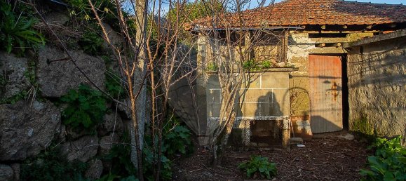 2 bedrooms House in Penafiel, Portugal No. 22164 4