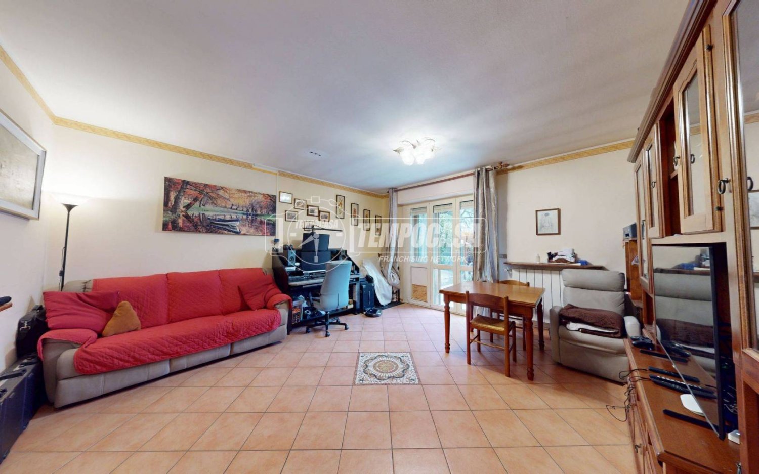 2 bedrooms Apartment in Malnate, Italy No. 14418
