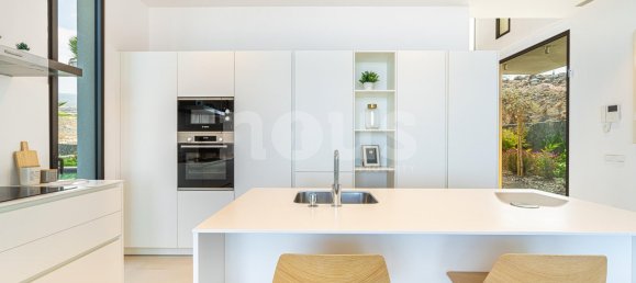 3 bedrooms Villa in Abama, Spain No. 16184 19