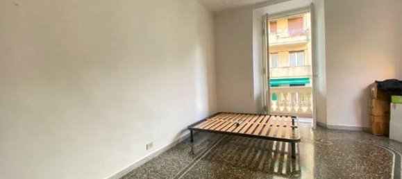3 rooms Apartment in Genoa, Italy No. 31071 14