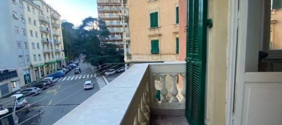 3 rooms Apartment in Genoa, Italy No. 31071 13