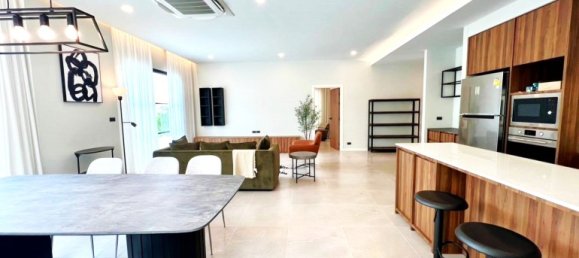 3 chambres Café / restaurant à Pattaya, Thailand No. 19803 8