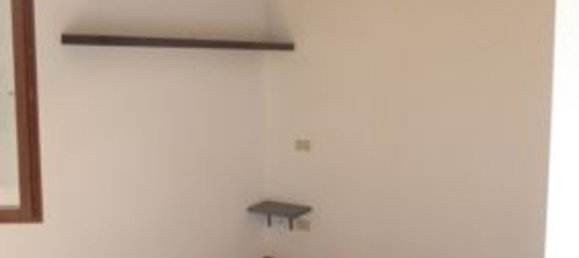 6 bedrooms Apartment in Massa, Italy No. 317864 7