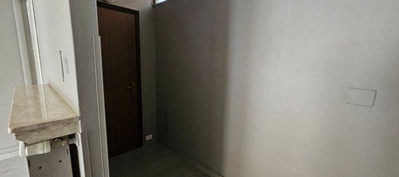 Gewerbliche Immobilie in Genoa, Italy 90m², Nr. 172279 15
