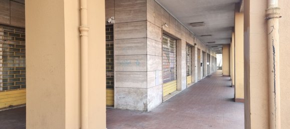 Gewerbliche Immobilie in Genoa, Italy 90m², Nr. 172279 11