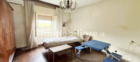 2 Schlafzimmer Haus in Erbé, Italy, Nr. 204311 8