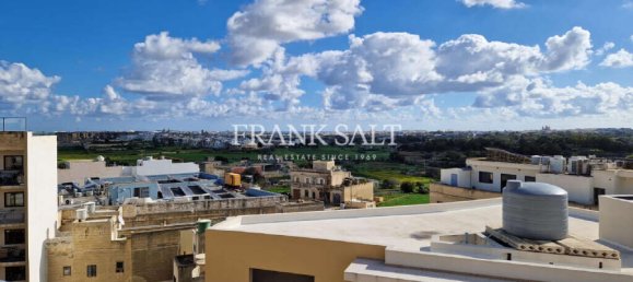 4 chambres Penthouse à Luqa, Malta No. 2416 18