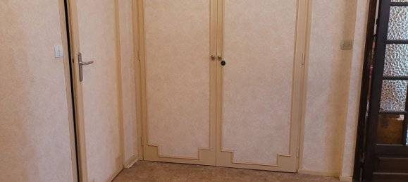 Квартира с 5 комнатами в Крей, Франция № 219111 4