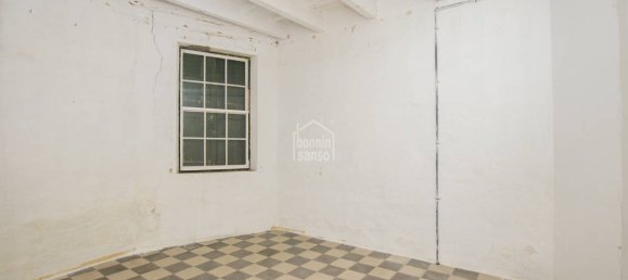 12 bedrooms Apartment in Mahon, Spain No. 1447 9