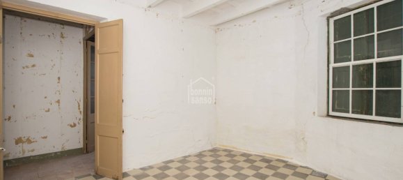 12 bedrooms Apartment in Mahon, Spain No. 1447 10