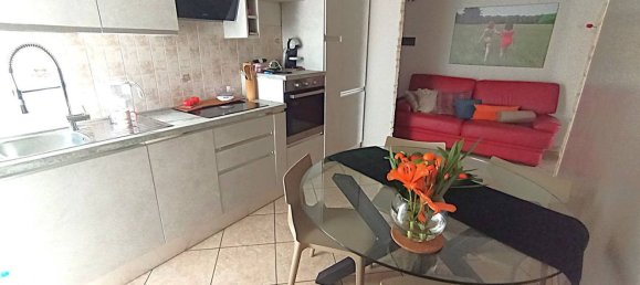 2 rooms Apartment in Cinisello Balsamo, Italy No. 287567 7