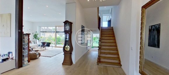 6 bedrooms Villa in Saint-Louis, France No. 267740 5