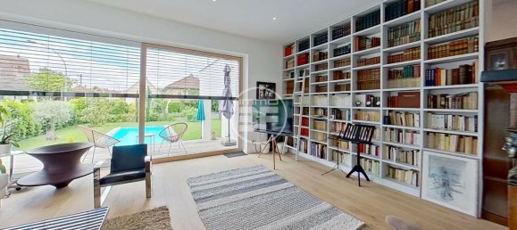 6 bedrooms Villa in Saint-Louis, France No. 267740 19