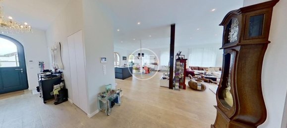 6 bedrooms Villa in Saint-Louis, France No. 267740 4