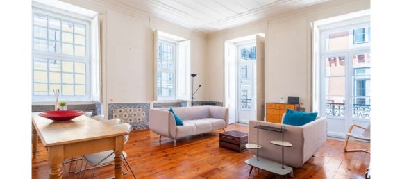 3 bedrooms Apartment in Lisbon, Portugal No. 110375 2