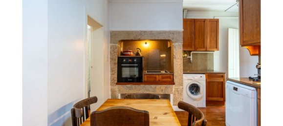 3 bedrooms Apartment in Lisbon, Portugal No. 110375 10