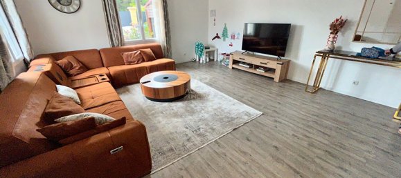 3 bedrooms House in Carrieres-sous-Poissy, France No. 143547 4