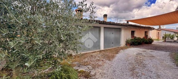 2 bedrooms House in Gualdo Tadino, Italy No. 293726 12
