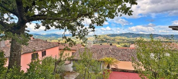 2 bedrooms House in Gualdo Tadino, Italy No. 293726 18