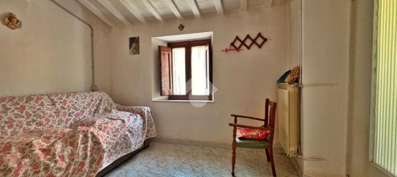 2 bedrooms House in Gualdo Tadino, Italy No. 293726 6