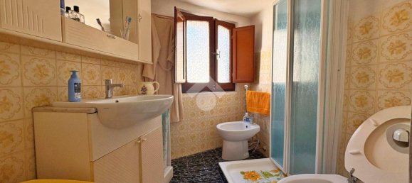 2 bedrooms House in Gualdo Tadino, Italy No. 293726 7