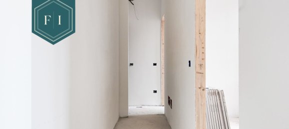 2 bedrooms Apartment in Florence, Italy No. 378809 9