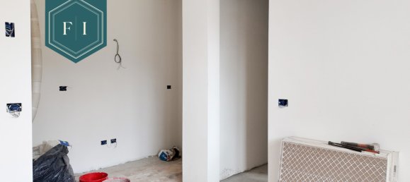 2 bedrooms Apartment in Florence, Italy No. 378809 16