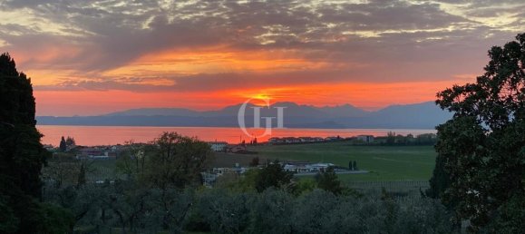 15 rooms Villa in Lazise, Italy No. 9276 2