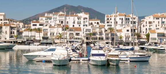 Ático de 2 dormitorios en Marbella, Spain No. 133762 41