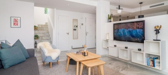 Ático de 2 dormitorios en Marbella, Spain No. 133762 19