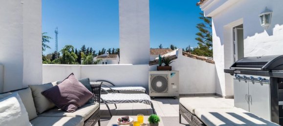 Ático de 2 dormitorios en Marbella, Spain No. 133762 7