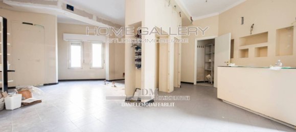 Gewerbliche Immobilie in Genoa, Italy 110m², Nr. 112292 10