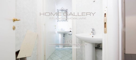 Gewerbliche Immobilie in Genoa, Italy 110m², Nr. 112292 25