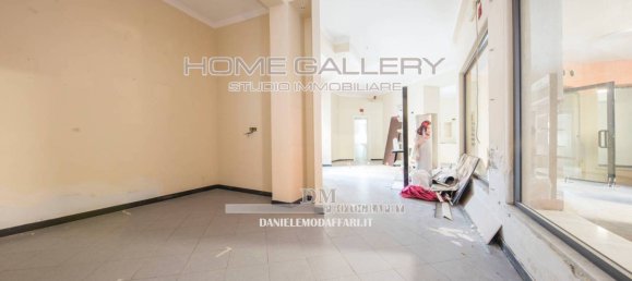 Gewerbliche Immobilie in Genoa, Italy 110m², Nr. 112292 5