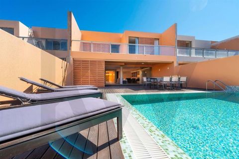 3 bedrooms House in Guia, Portugal No. 212846