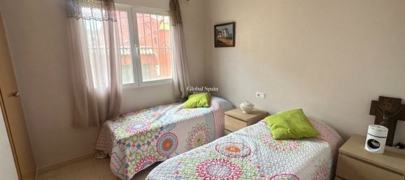 Apartamento de 3 dormitorios en Jacarilla, Spain No. 179504 7