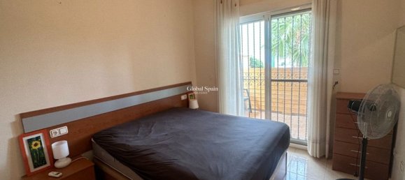 Apartamento de 3 dormitorios en Jacarilla, Spain No. 179504 10
