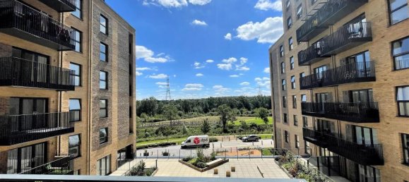 Квартира с 3 спальнями в Уотфорд, Великобритания № 6788 12