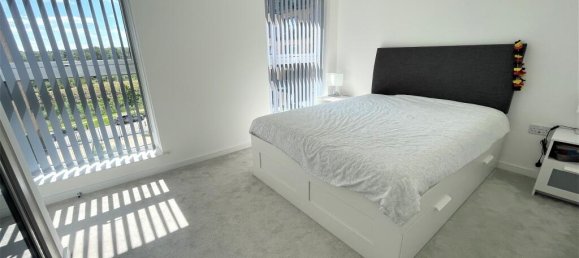 Квартира с 3 спальнями в Уотфорд, Великобритания № 6788 8